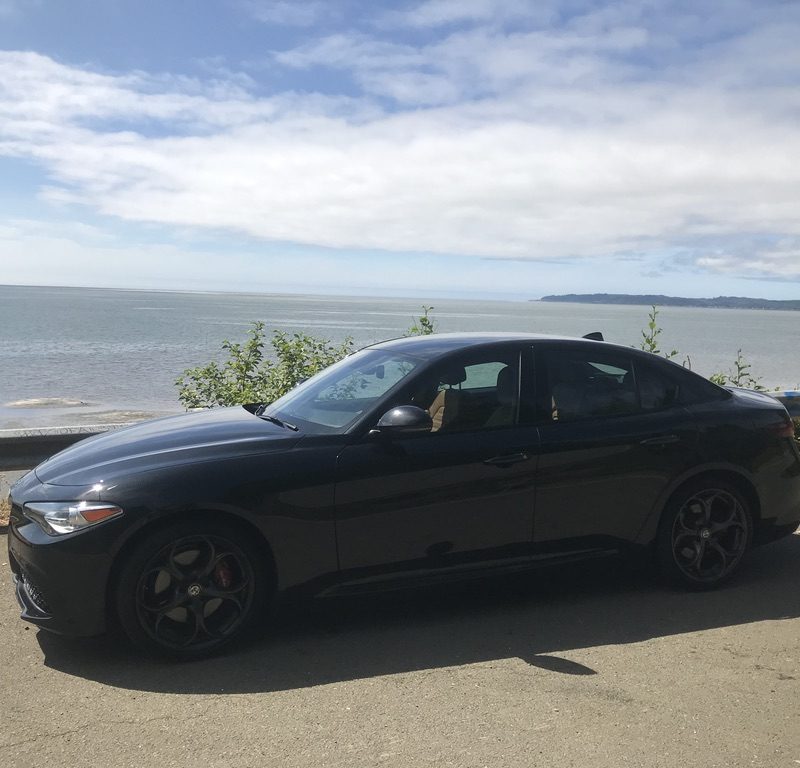 Giulia in front of the Pacific Ocean on the WA coast