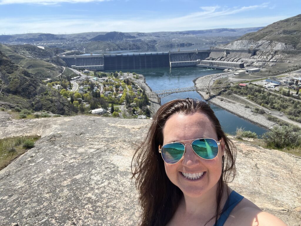 Julie K overlooking Grand Coulee Dam